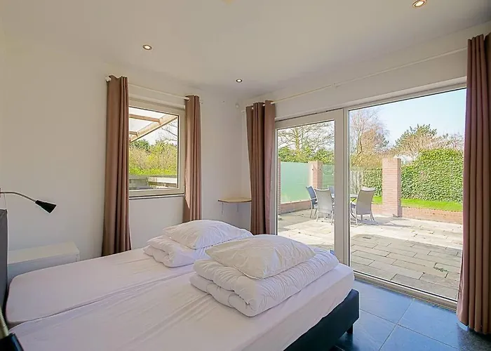 Duyngans - Aan Zee * Юлианадорп