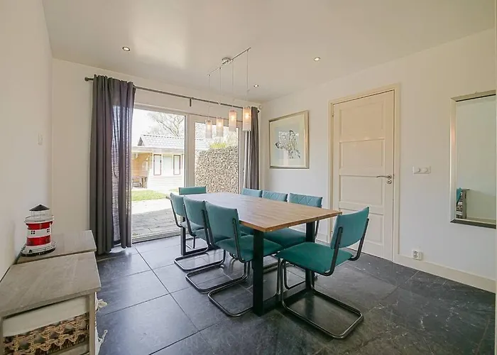 Duyngans - Aan Zee Дом отдыха *